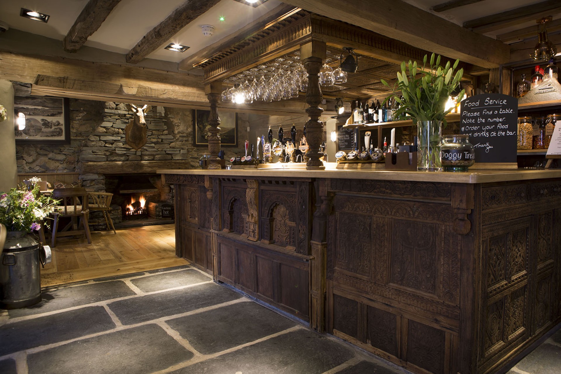 <p>As the temperatures begin to tumble, there's nothing like retreating to the comfortable surroundings of a cosy Lake District pub after a day exploring.