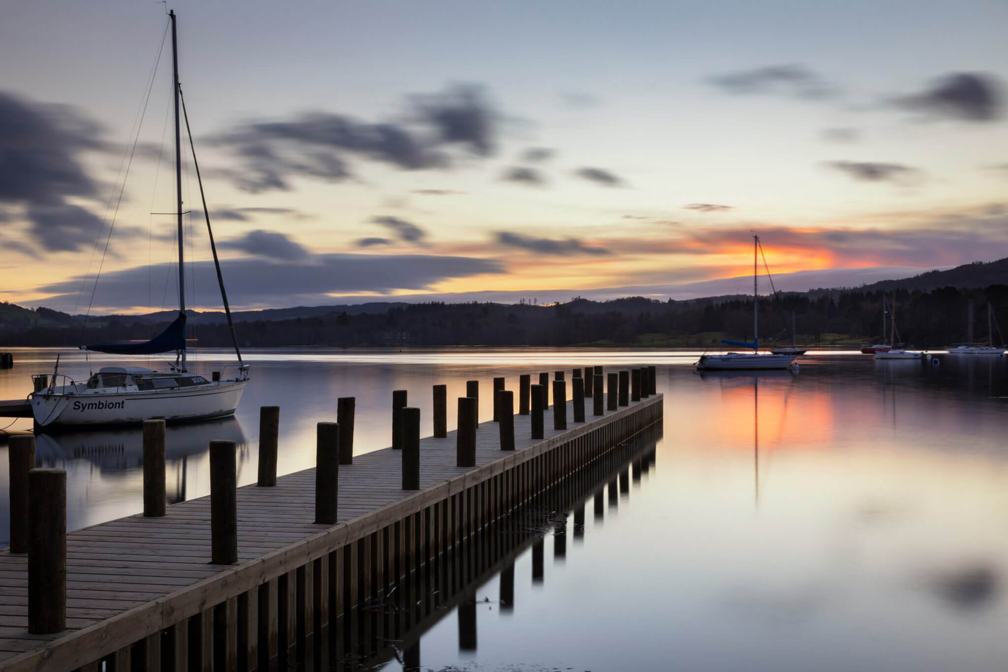 In October, Cumbria Tourism launched its #AttractionsActivitiesMonth, and while October may have been and gone, we thought we would share some of our favourite attractions and activities near Windermere.
